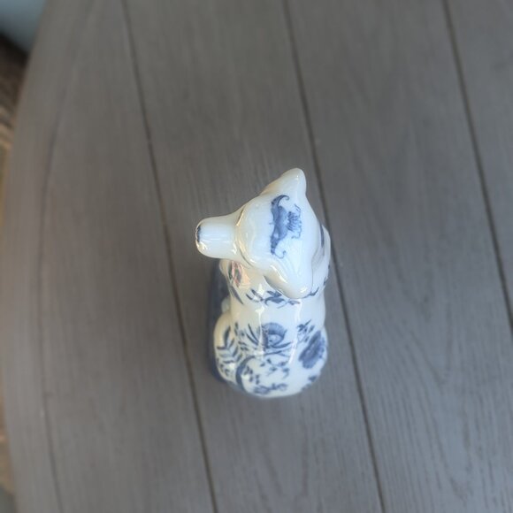 Wong Lee Porcelain Blue and White Dog - Picture 5 of 6